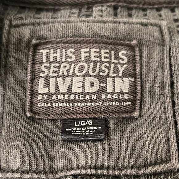 AE Big Hug Waffle Crew Neck Sweatshirt - Picture 12 of 14